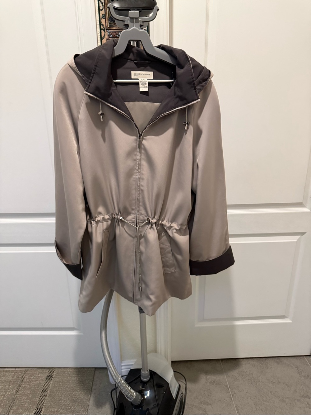 Jones New York Taupe Utility Hooded Jacket with Dark Trim